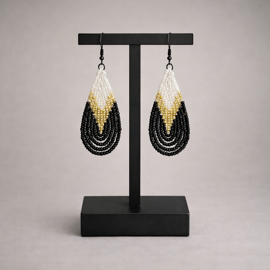 Miyuki Beadwork Oorbellen – Wit, Goud & Zwart